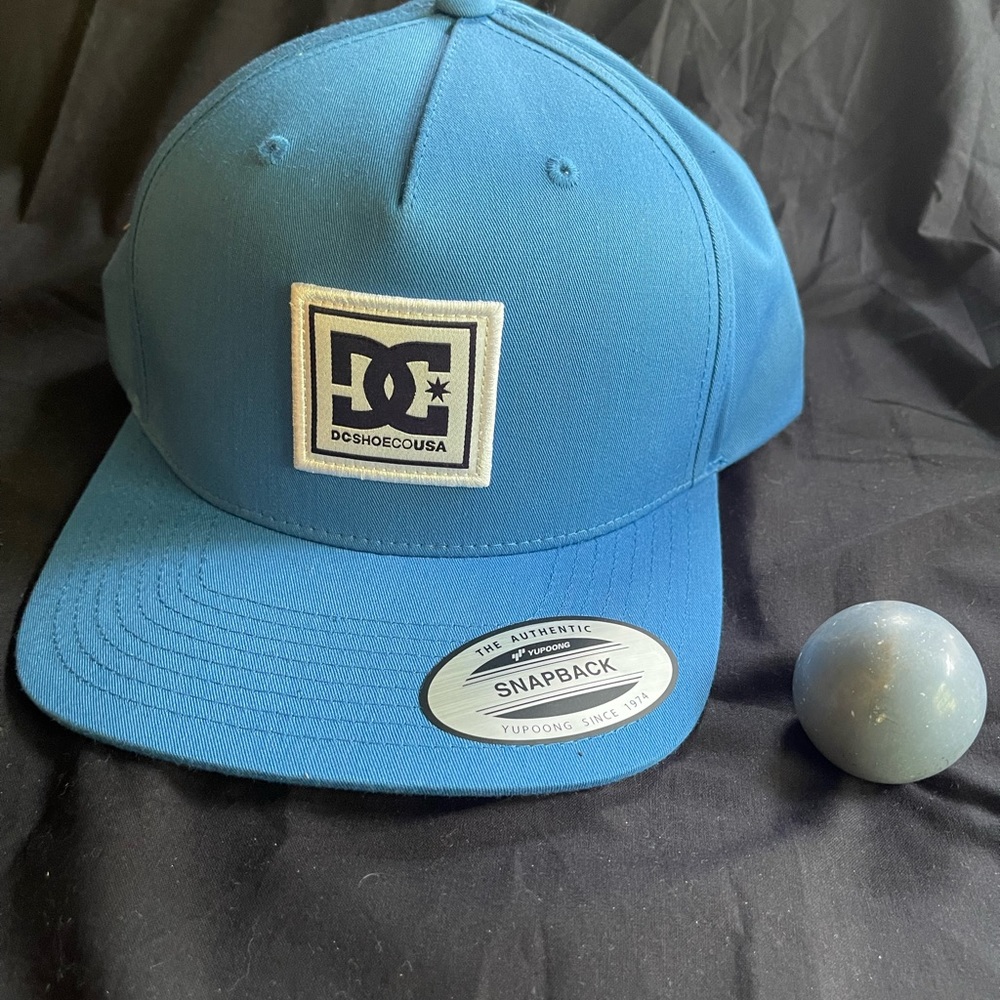 (LAST PRICE)!! DC SHOES SNAPBACK (the authentic) cap. Last one! FIRM PRICE. - Picture 7 of 9